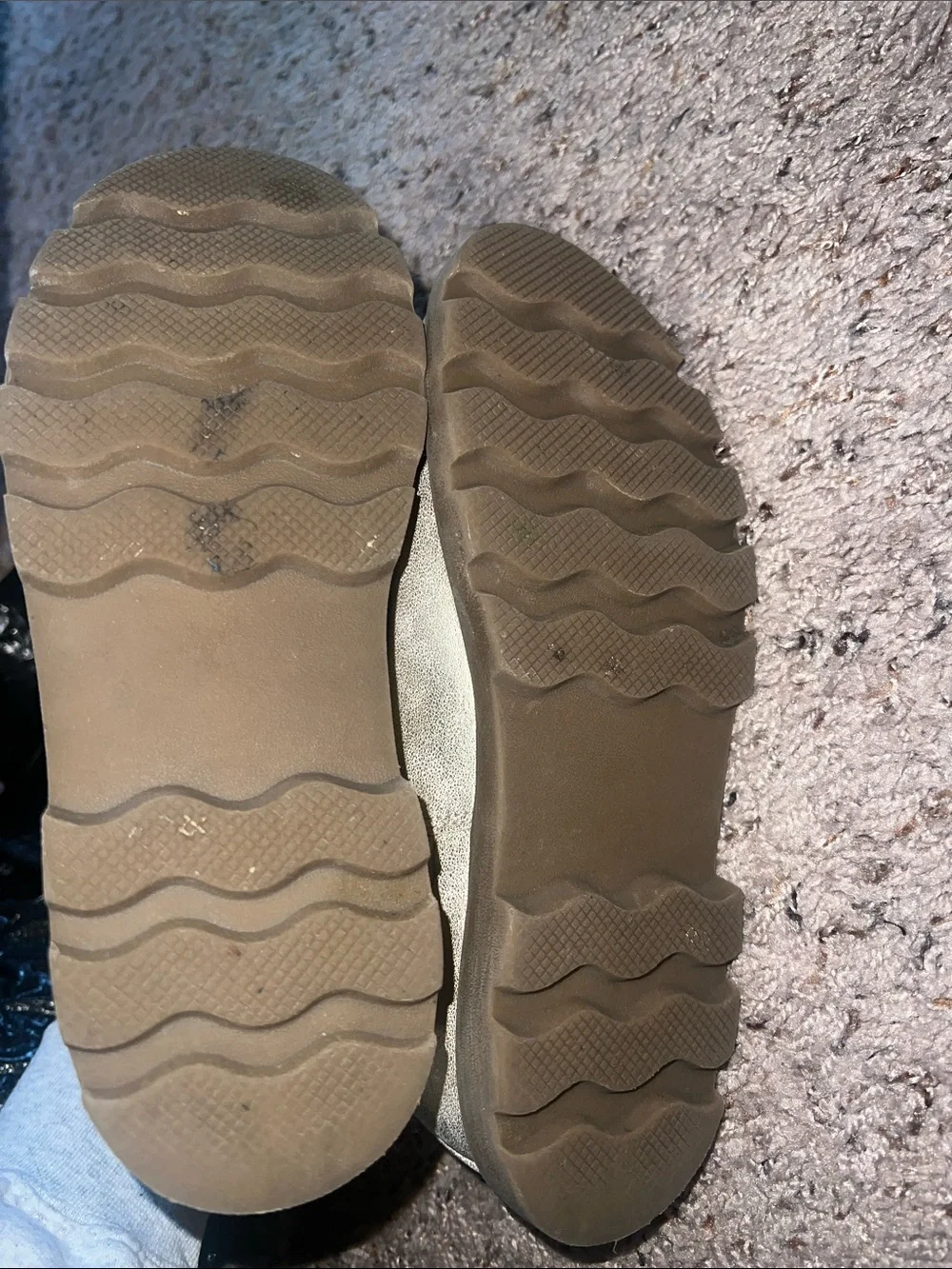 Girls boots